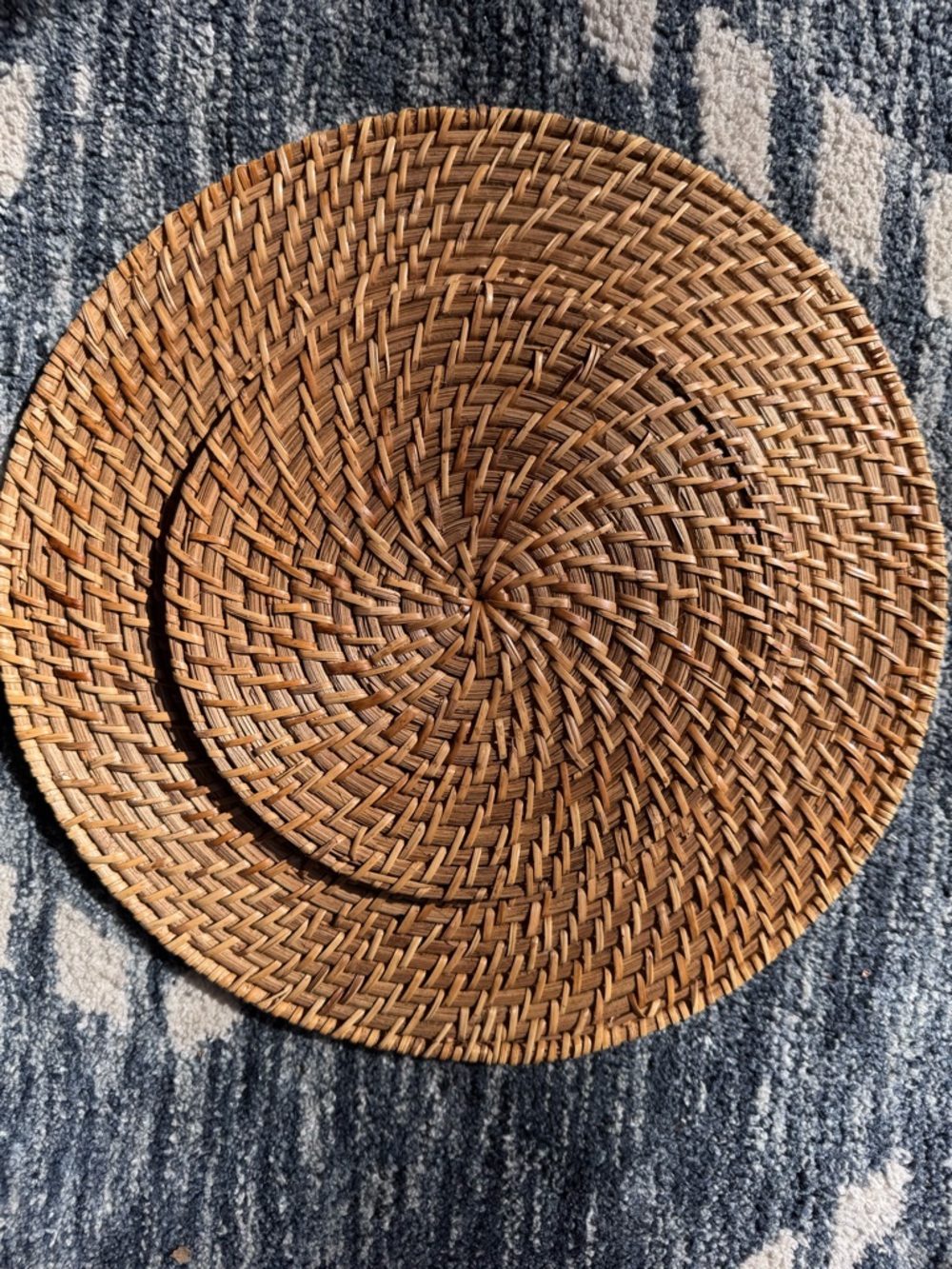 Set of 2 Woven Rattan Placemats Chargers 13.5” Boho Coastal Natural Round - Picture 5 of 12